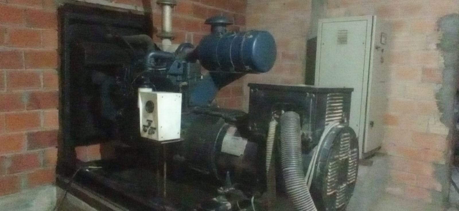 Gerador de Energia STEMAC 120 kVA ano 2003