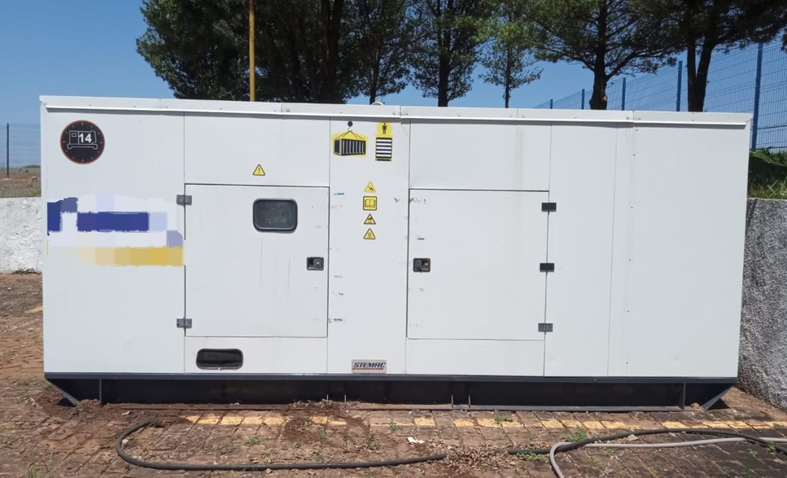 Gerador de Energia Cummins 750 kVA