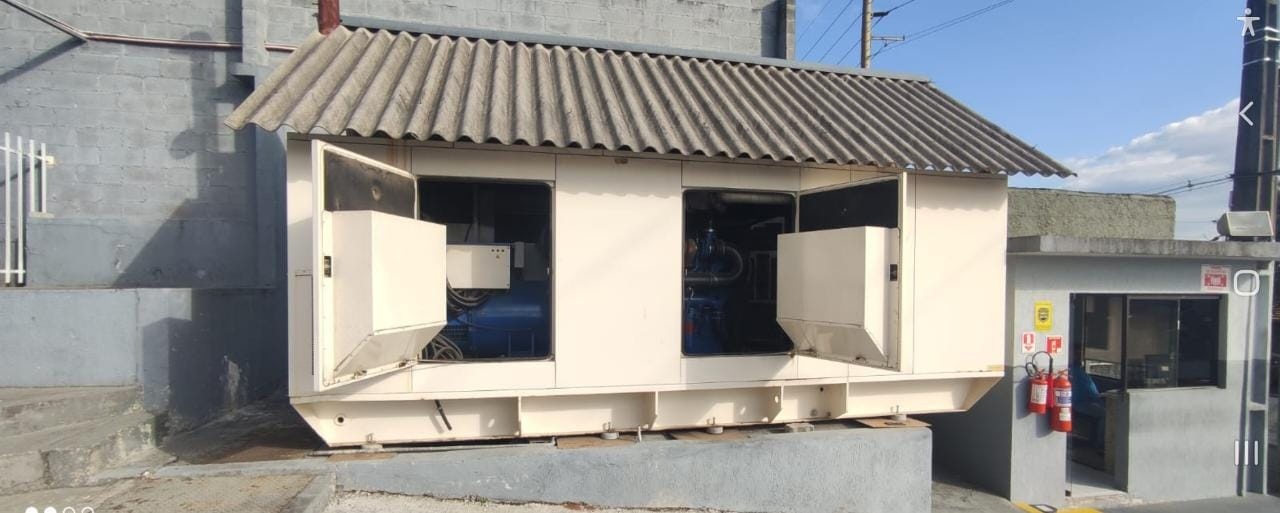 Gerador de Energia FG Wilson 650 kVA ano 2010