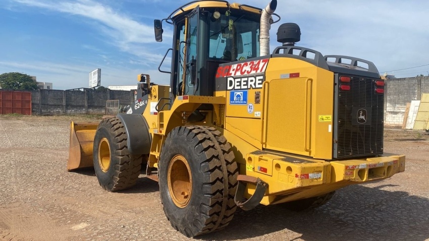 Pá Carregadeira John Deere 644K ano 2017