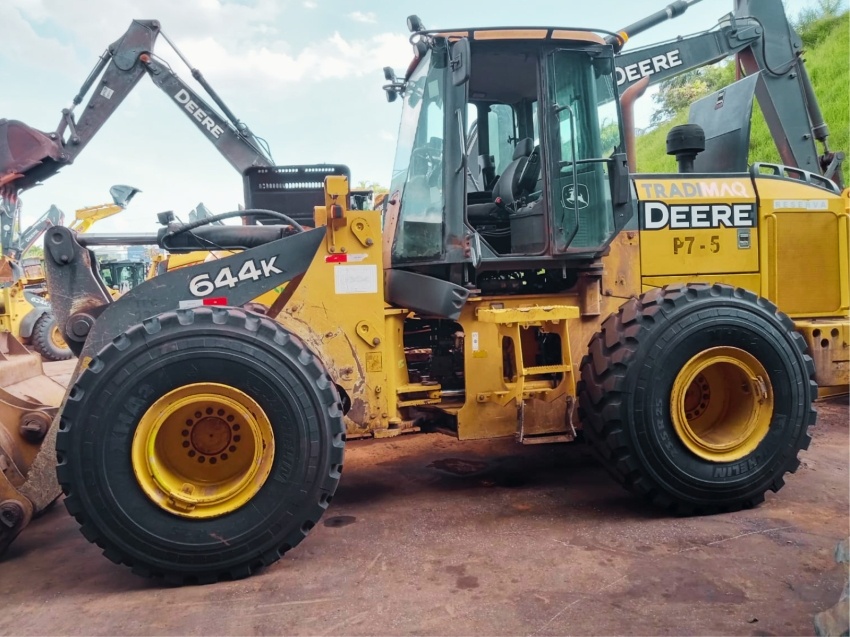 Pá Carregadeira John Deere 644K ano 2020