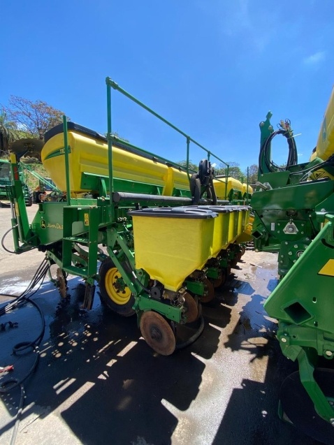 Plantadeira John Deere 1109 ano 2021