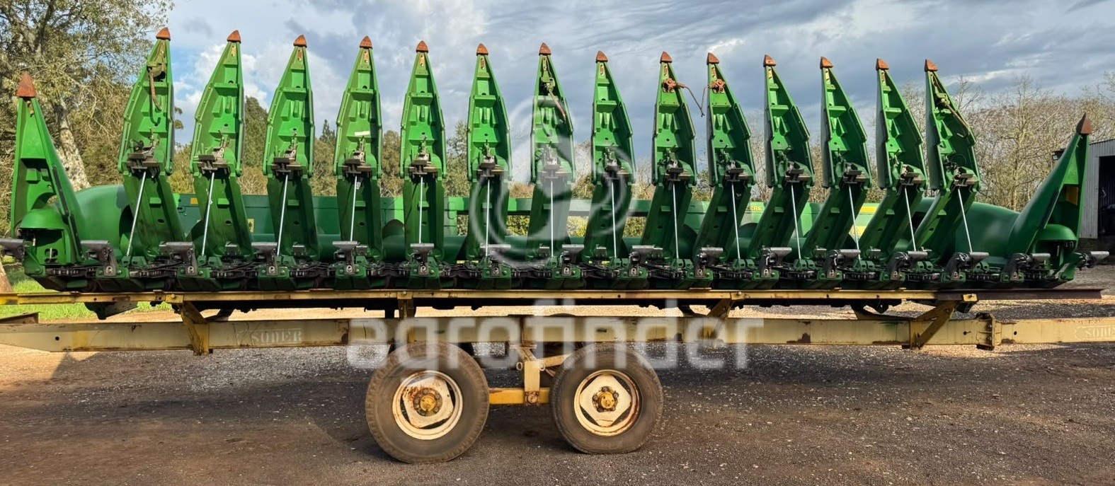 Plataforma John Deere 615 C ano 2014