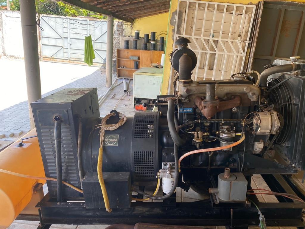 Gerador de Energia Leon Heimer 40 kVA ano 2003