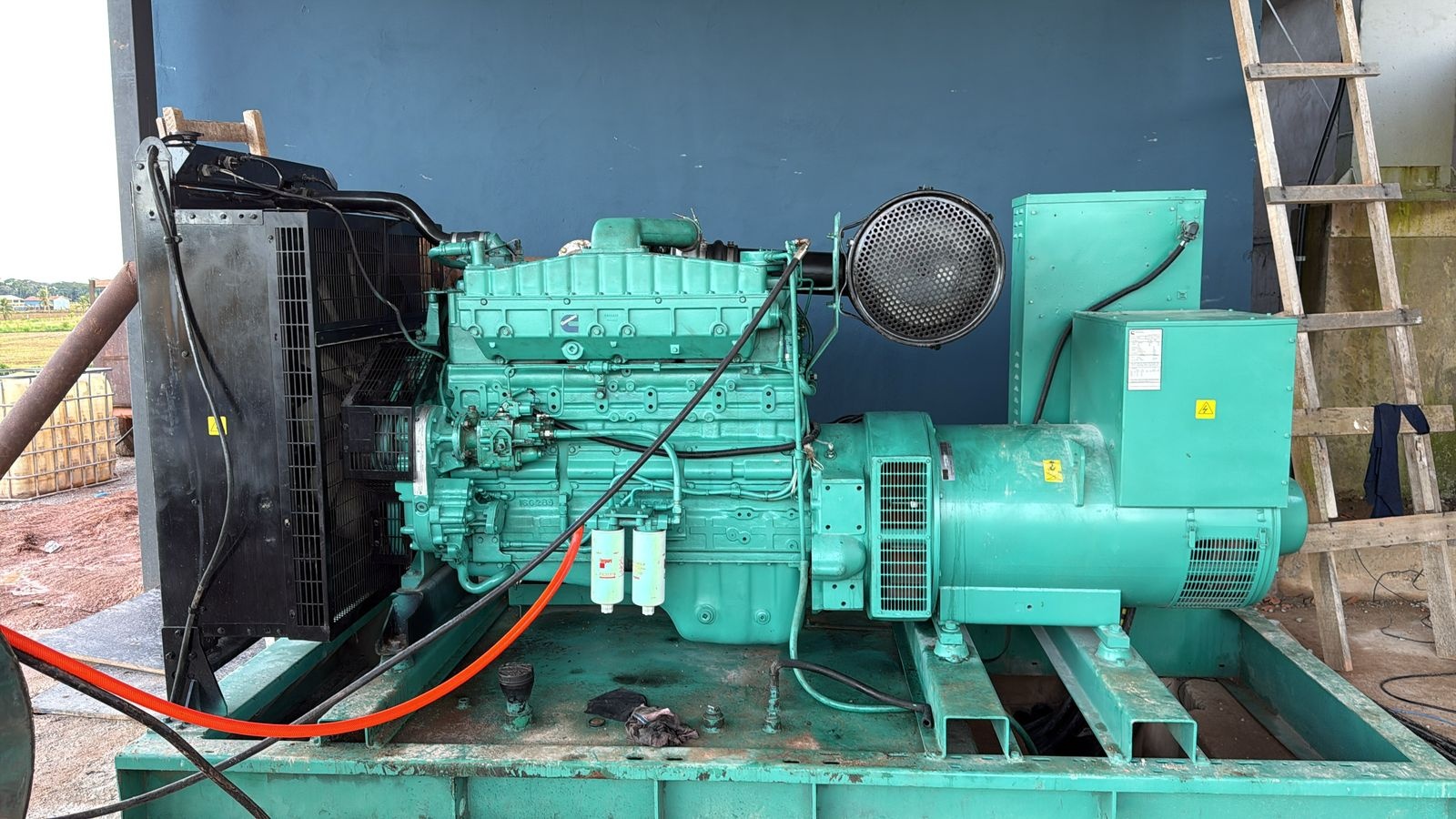 Gerador de Energia Cummins 500 kVA ano 2014
