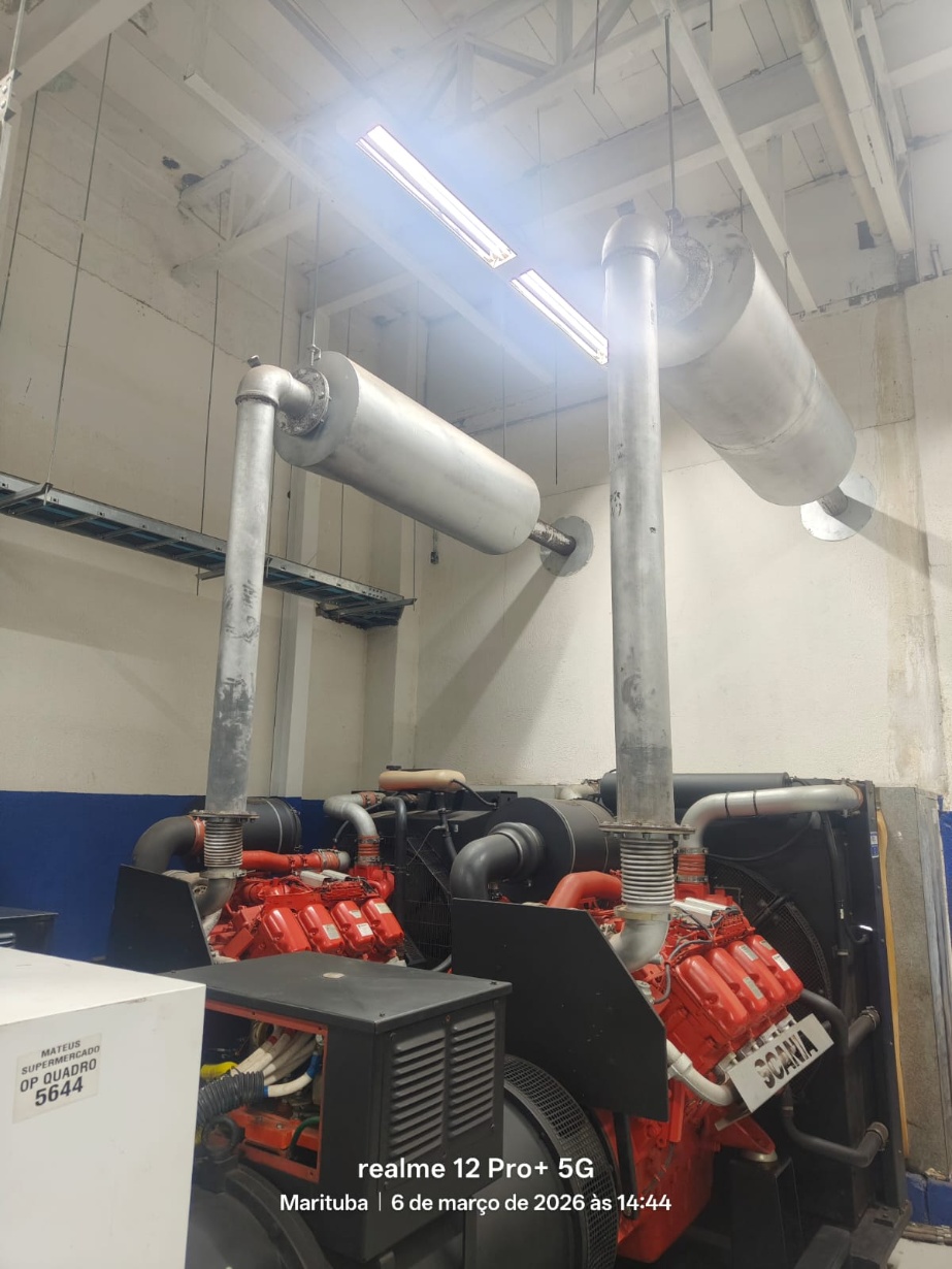 Gerador de Energia STEMAC 700 kVA ano 2010