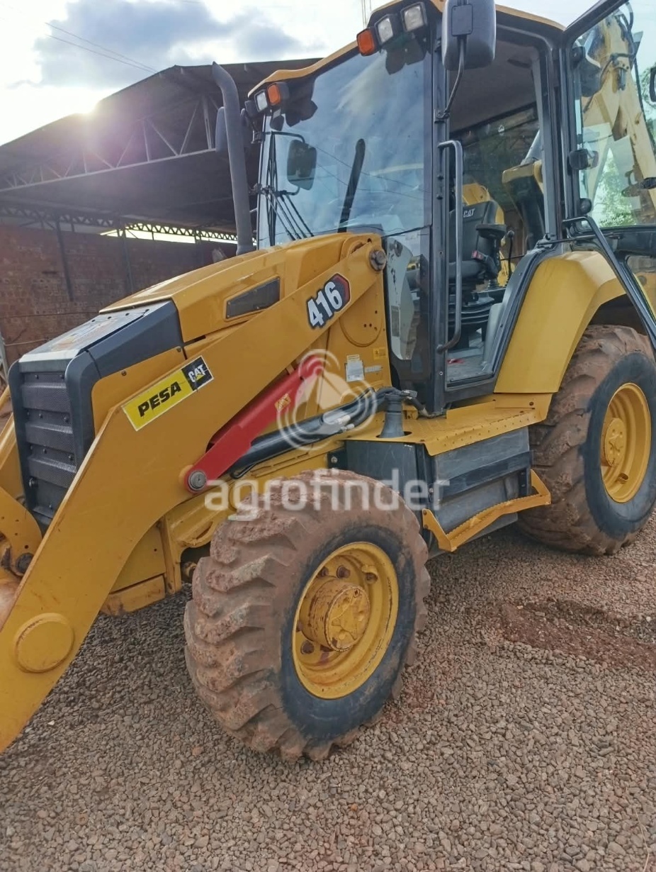 Retroescavadeira Caterpillar 416 E ano 2021