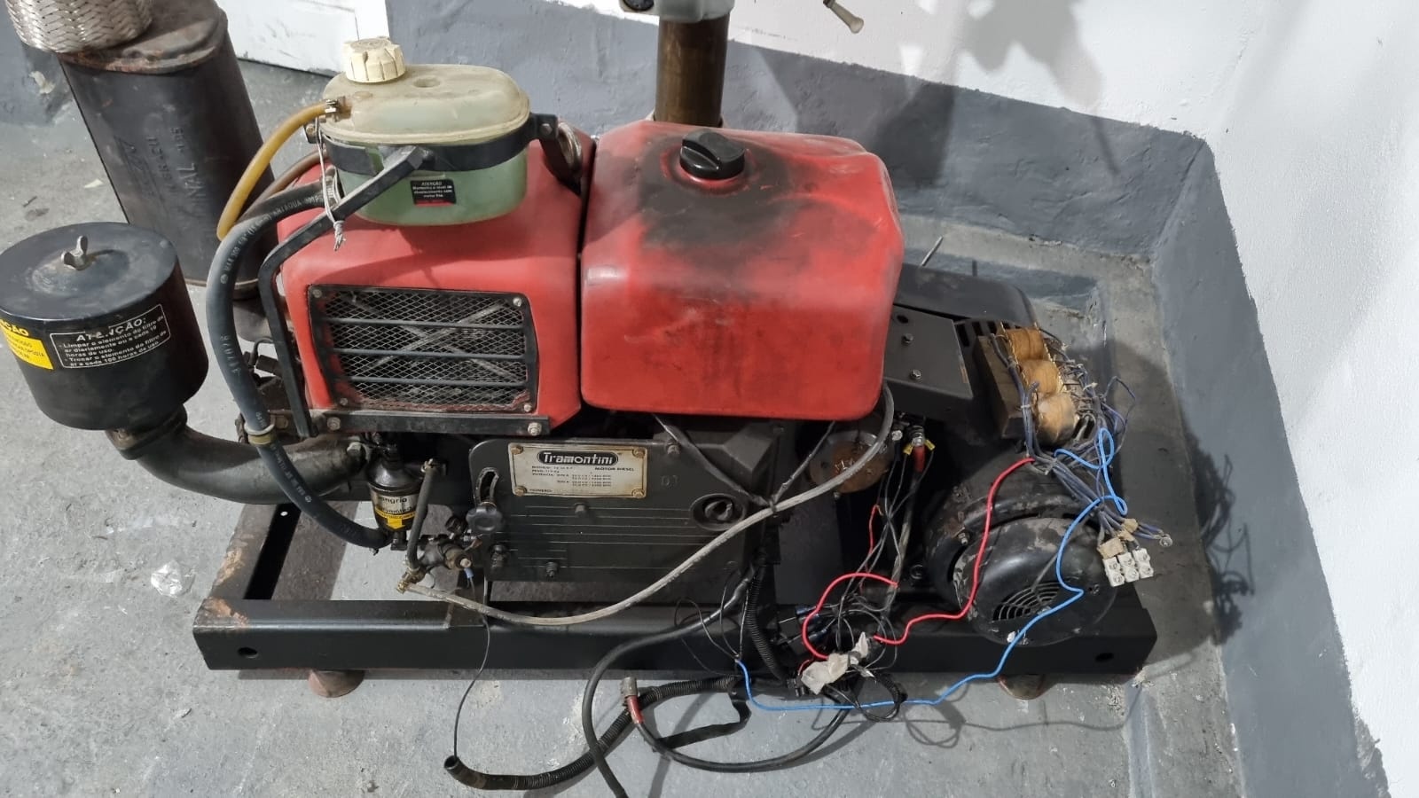 Gerador de Energia Genérica 15 kVA