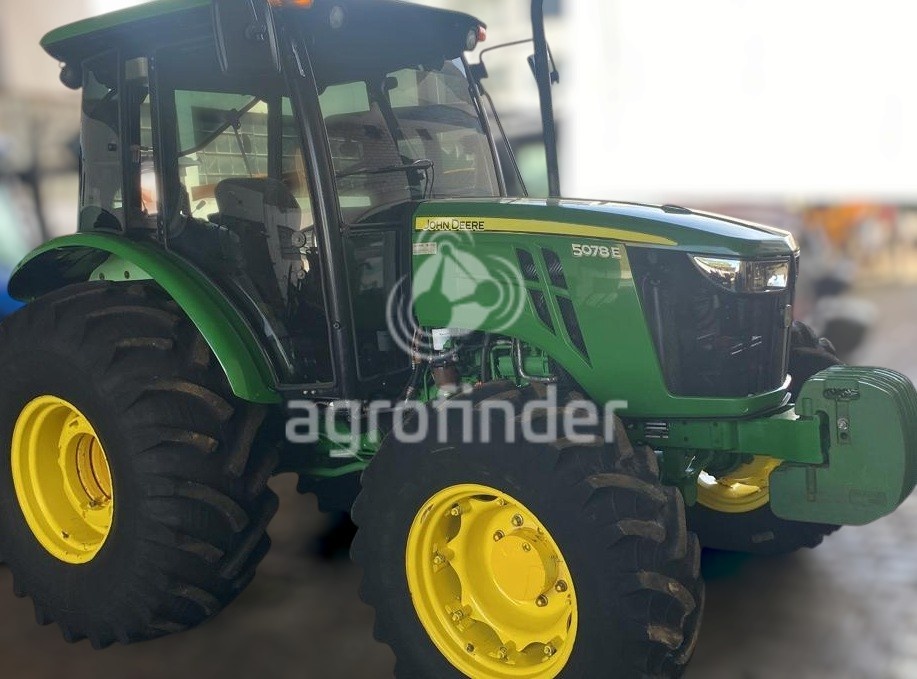 Trator John Deere 5078 E ano 2019