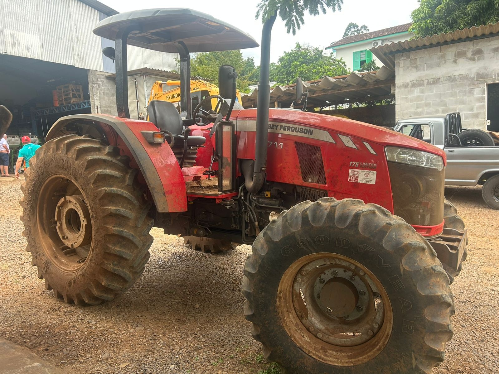 Trator Massey Ferguson MF 6711 R ano 2023