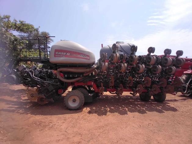 Semeadeira Case FAST RISER 6100 ano 2023