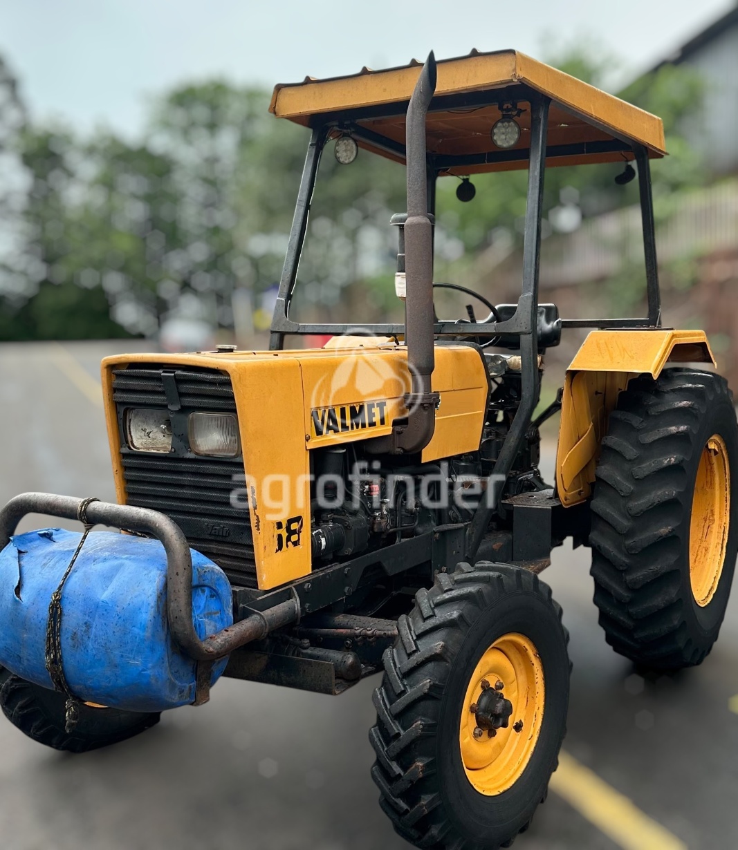 Trator Valmet 68 ano 1988