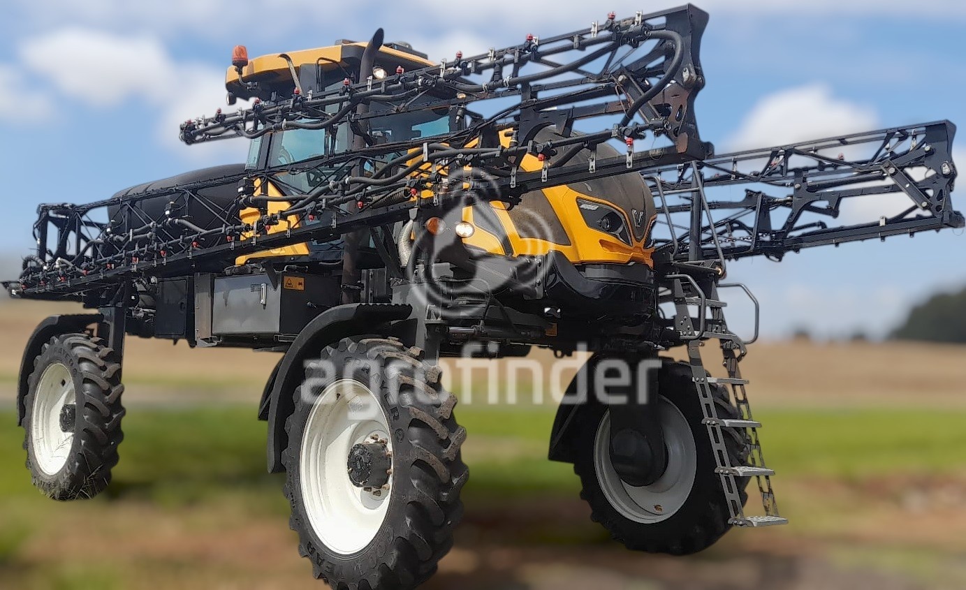 Pulverizador Autopropelido Valtra BS2225H ano 2023