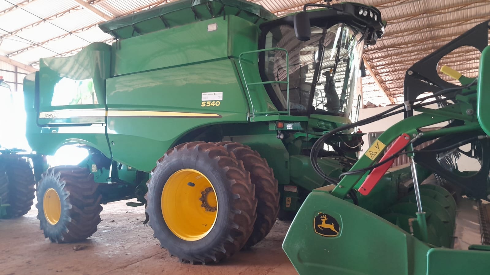 Colheitadeira John Deere S540 ano 2016