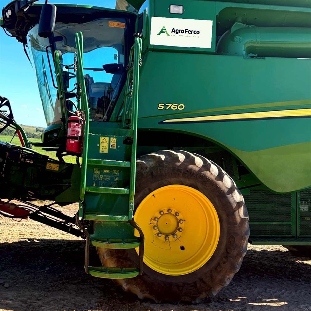 Colheitadeira John Deere S760 ano 2022