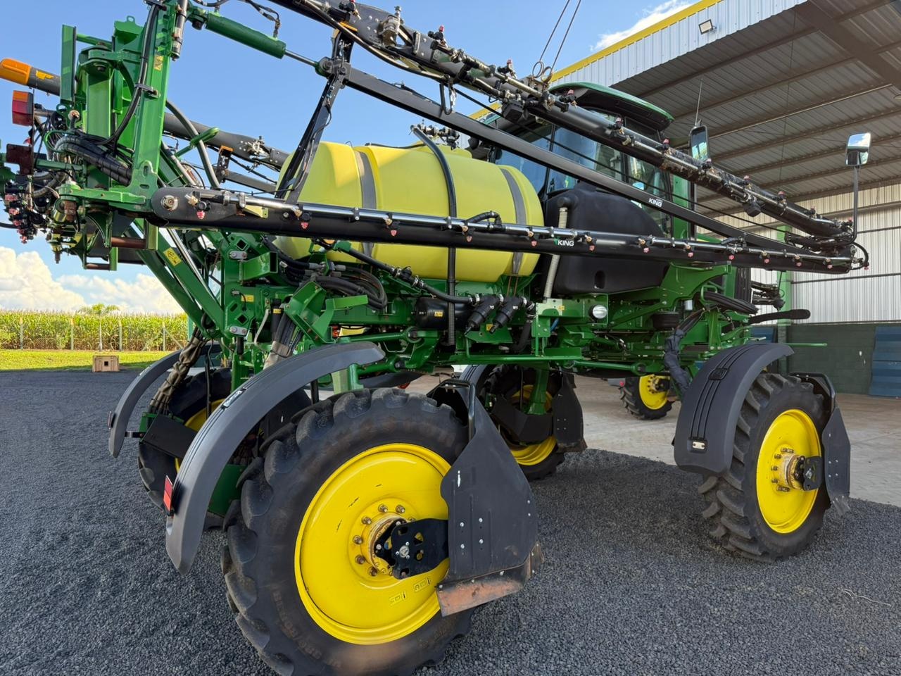 Pulverizador Autopropelido John Deere M4025 ano 2020
