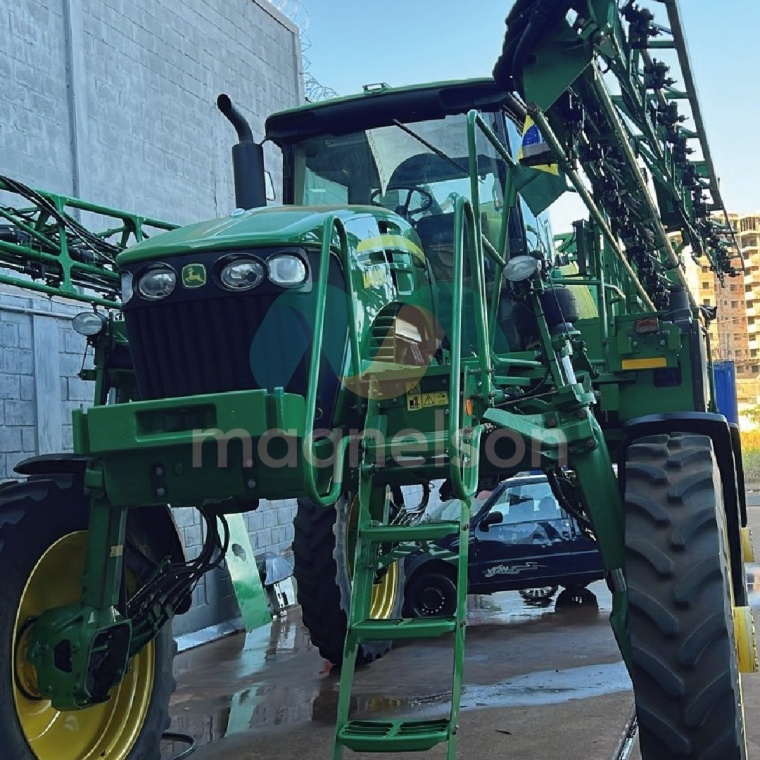 Pulverizador Autopropelido John Deere M4030 ano 2019