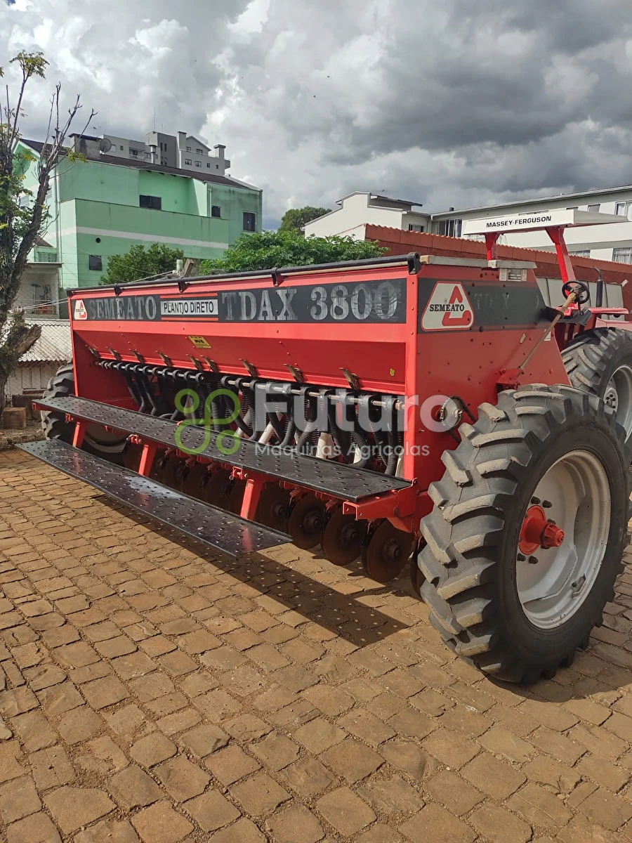 Outras máquinas agrícolas Semeato TDAX3800 ano 2004