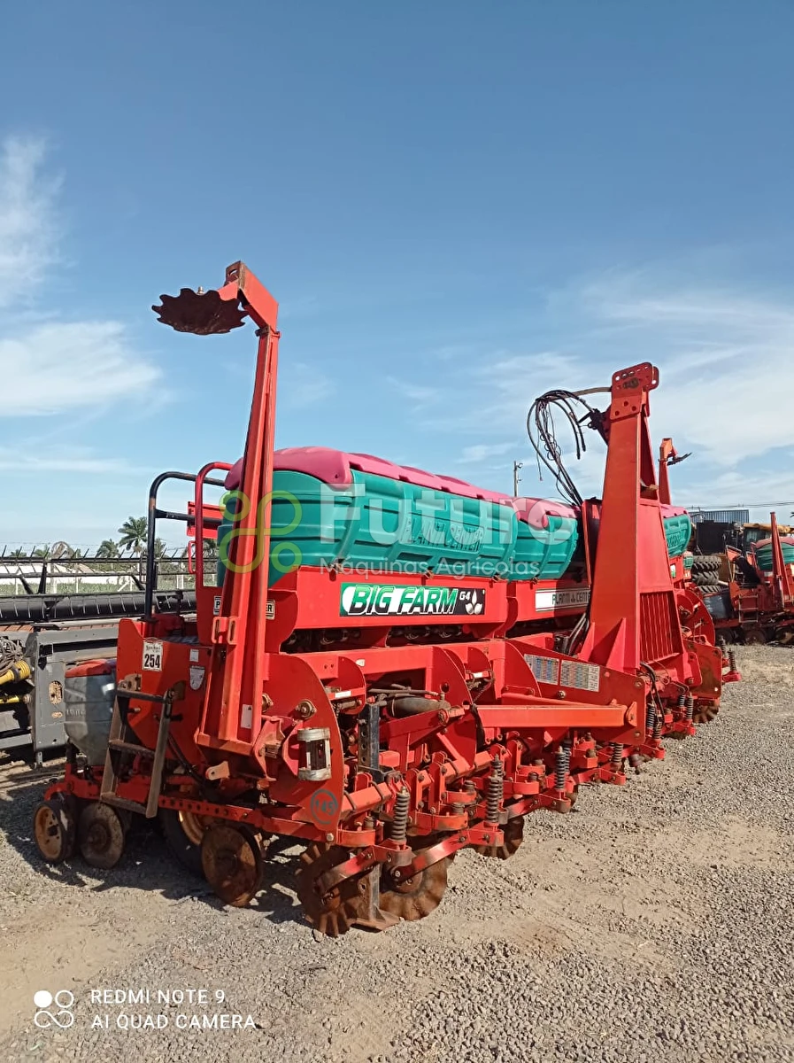 Plantadeira Planticenter BIG FARM 2013 - Implementos para Plantio