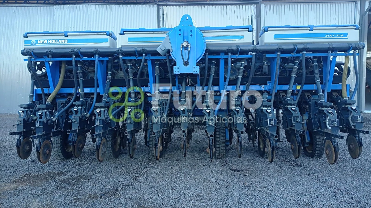Plantadeira New Holland PL6013 ano 2016