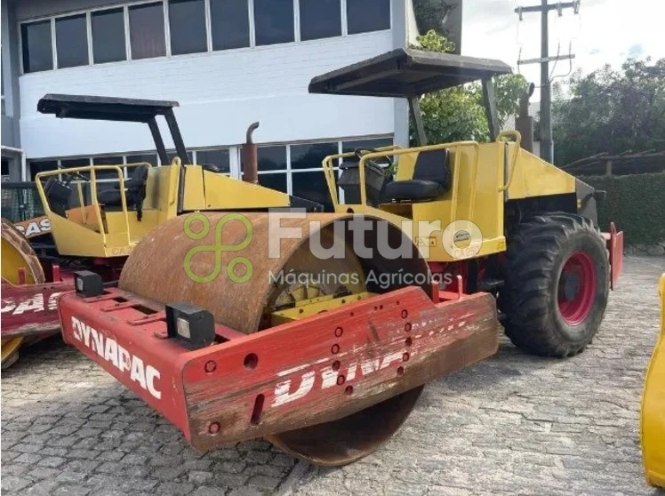 Rolo Compactador Dynapac CA250 ano 2007