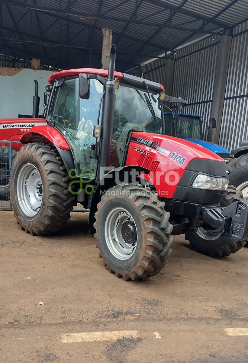 Trator Case Farmall 110 ano 2012