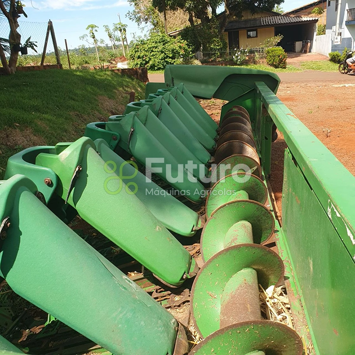 Plataforma John Deere 1295 ano 2005
