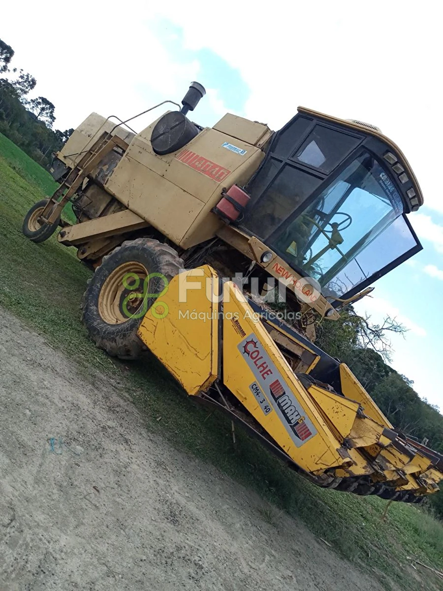 Colheitadeira New Holland 4040 ano 1978