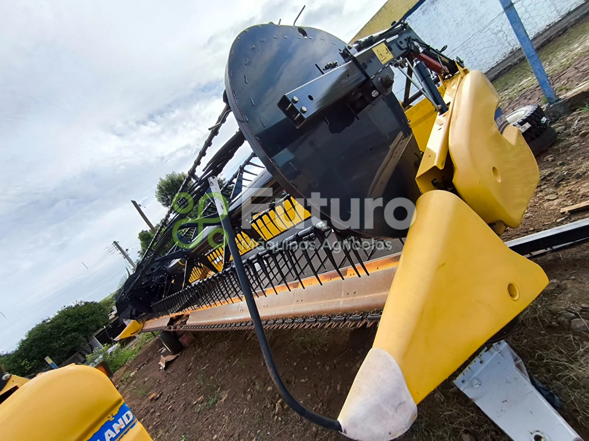 Plataforma New Holland Superflex ano 2024