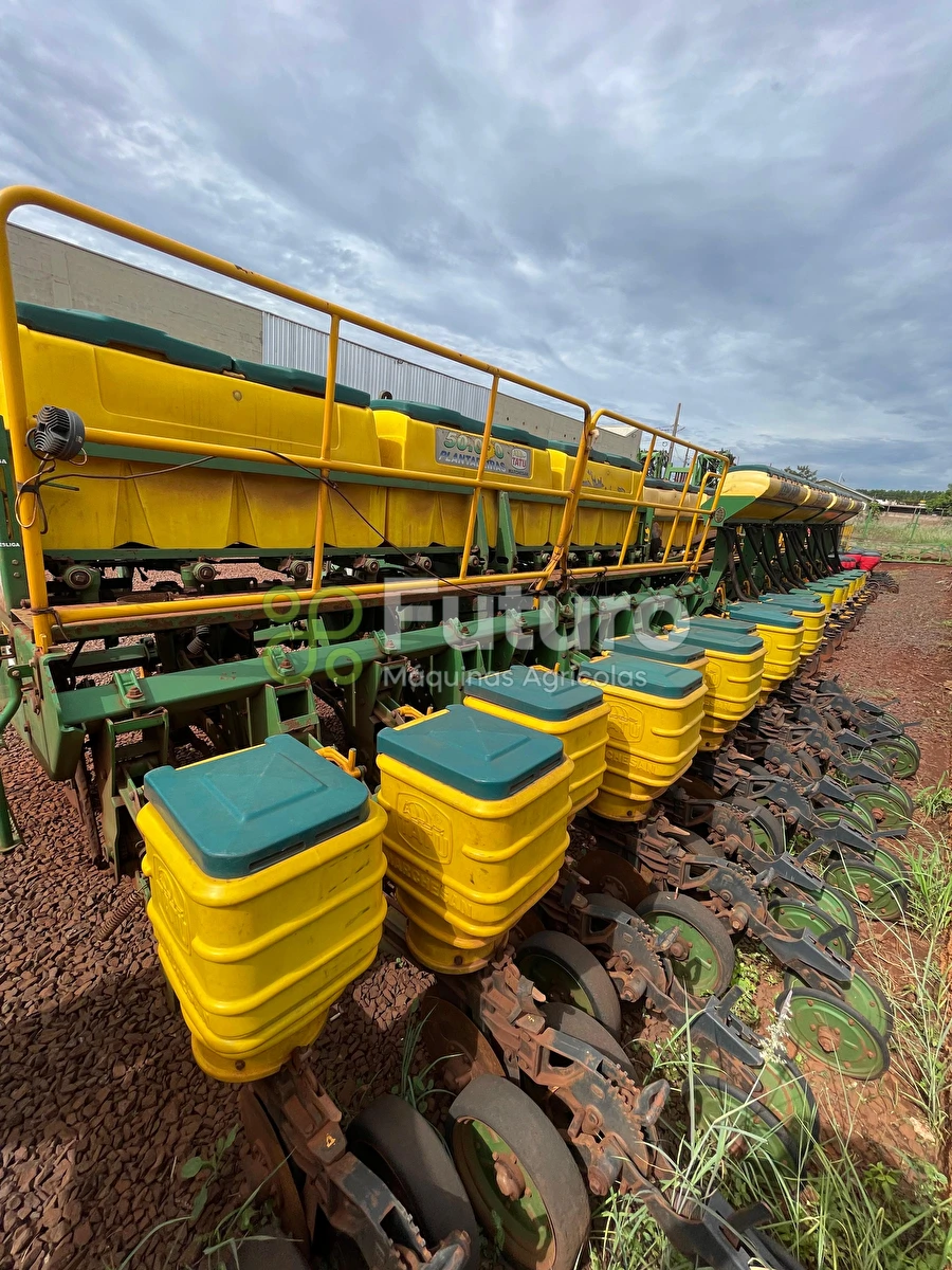 Plantadeira Tatu Marchesan COOP FLEX ano 2012