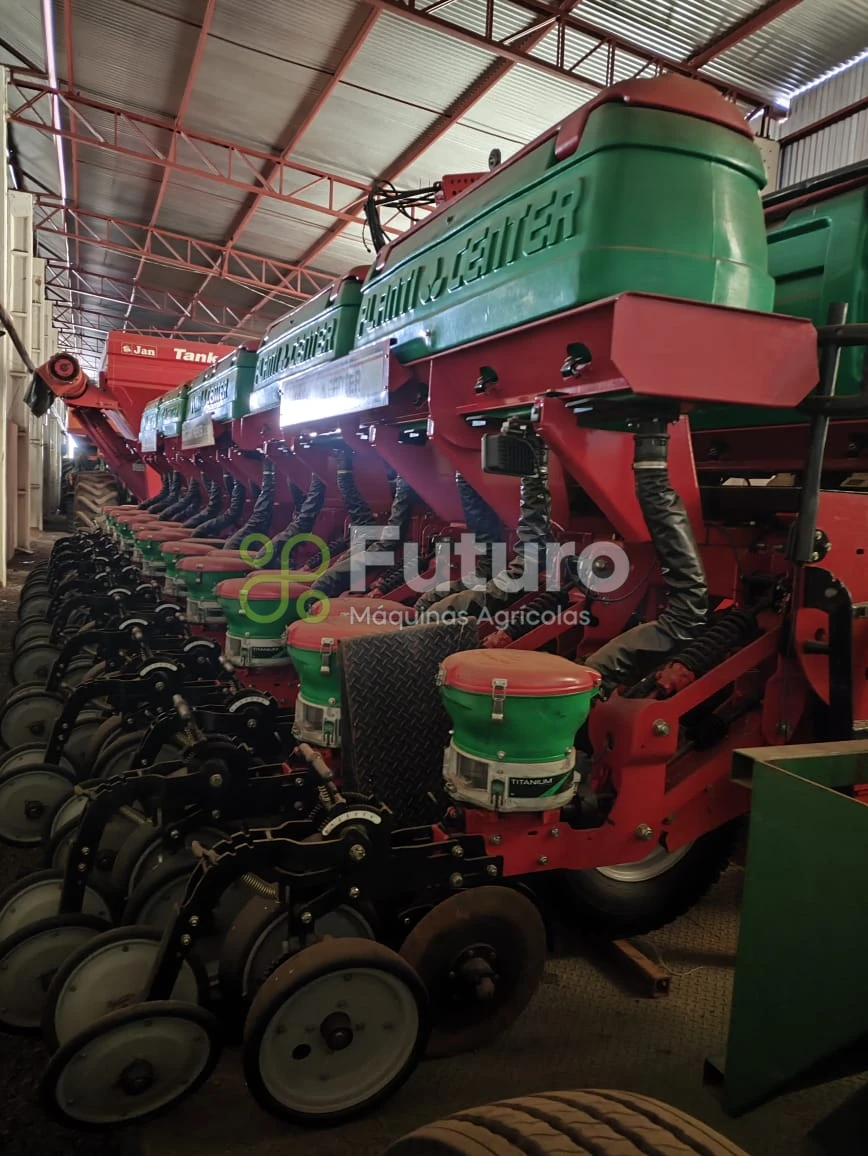 Plantadeira Planti Center  BIG FARM ano 2019