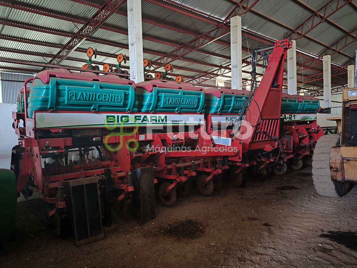 Plantadeira Planti Center  BIG FARM ano 2012