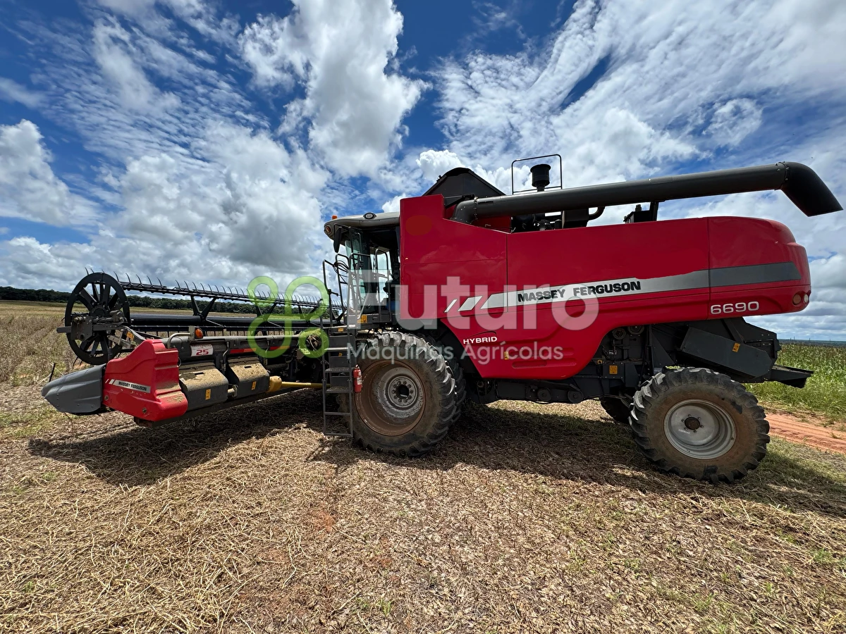 Colheitadeira Massey Ferguson 6690 ano 2021