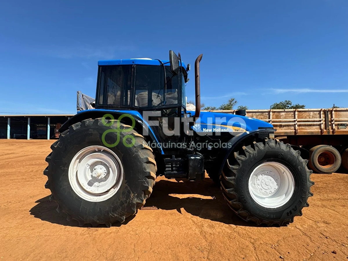 Trator New Holland TM 150 ano 2002