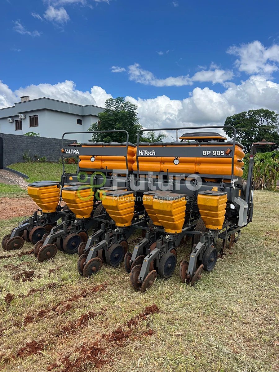Plantadeira Valtra BP 905L ano 2010