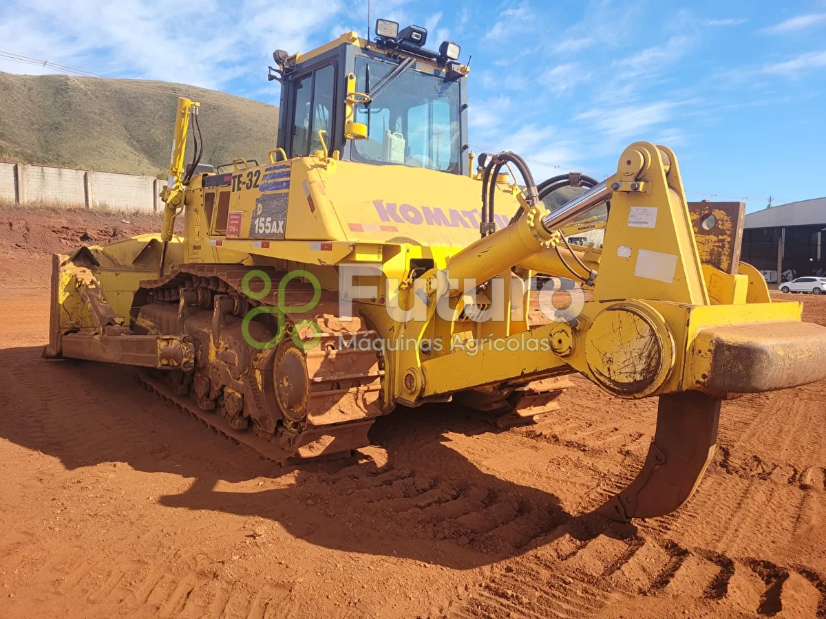Trator de Esteira Komatsu D155 ano 2021