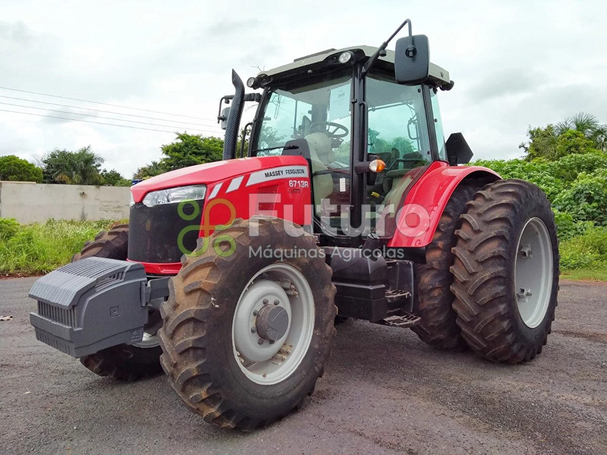 Trator Massey Ferguson MF 6713 ano 2017