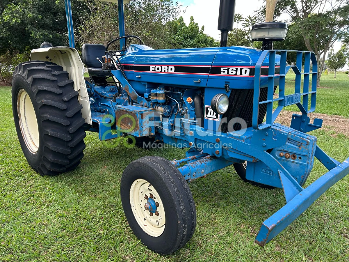 Caminhão Ford 5610 ano 1985