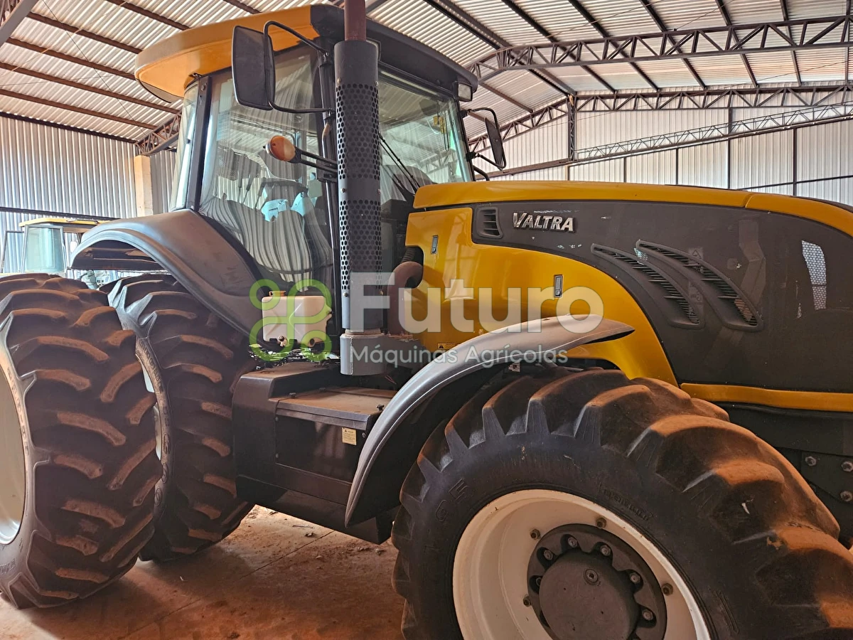Trator Valtra BT 190 ano 2011
