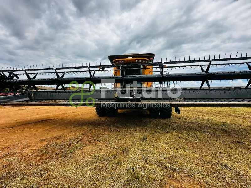 Colheitadeira Valtra BC 7500 ano 2017