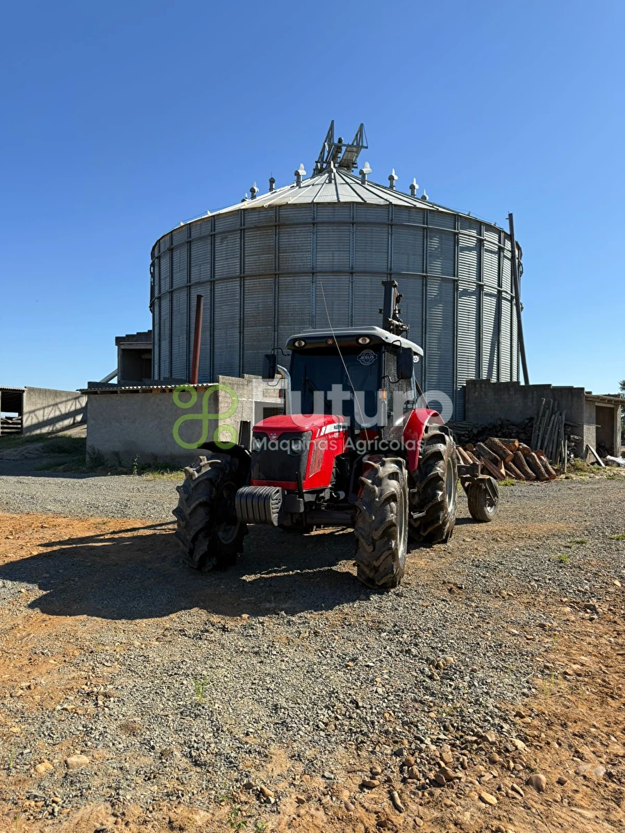 Trator Massey Ferguson 4290 ano 2013