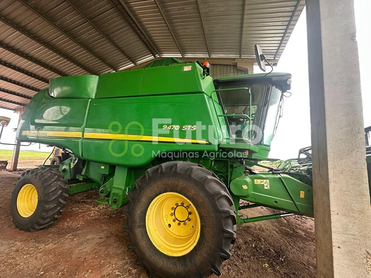 Colheitadeira John Deere STS 9470 ano 2011