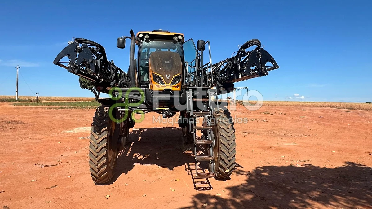 Pulverizador Autopropelido Valtra BS3020H ano 2016