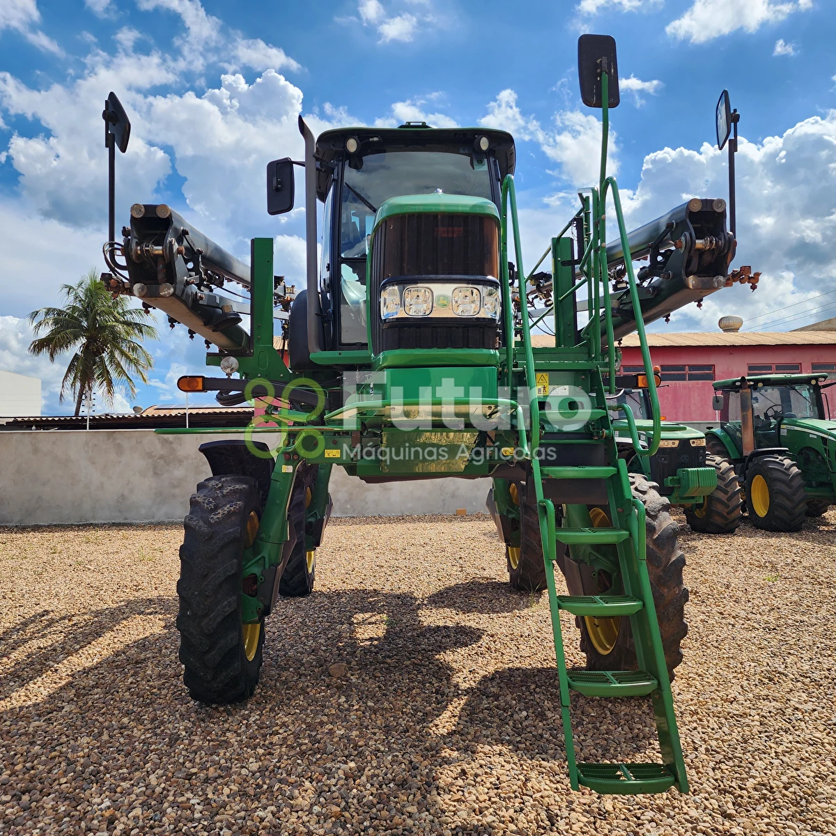 Pulverizador Autopropelido John Deere M4025 ano 2020