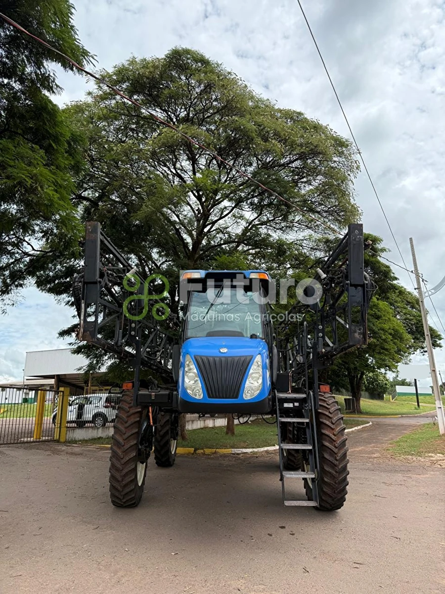 Pulverizador Autopropelido New Holland SP3500 ano 2014