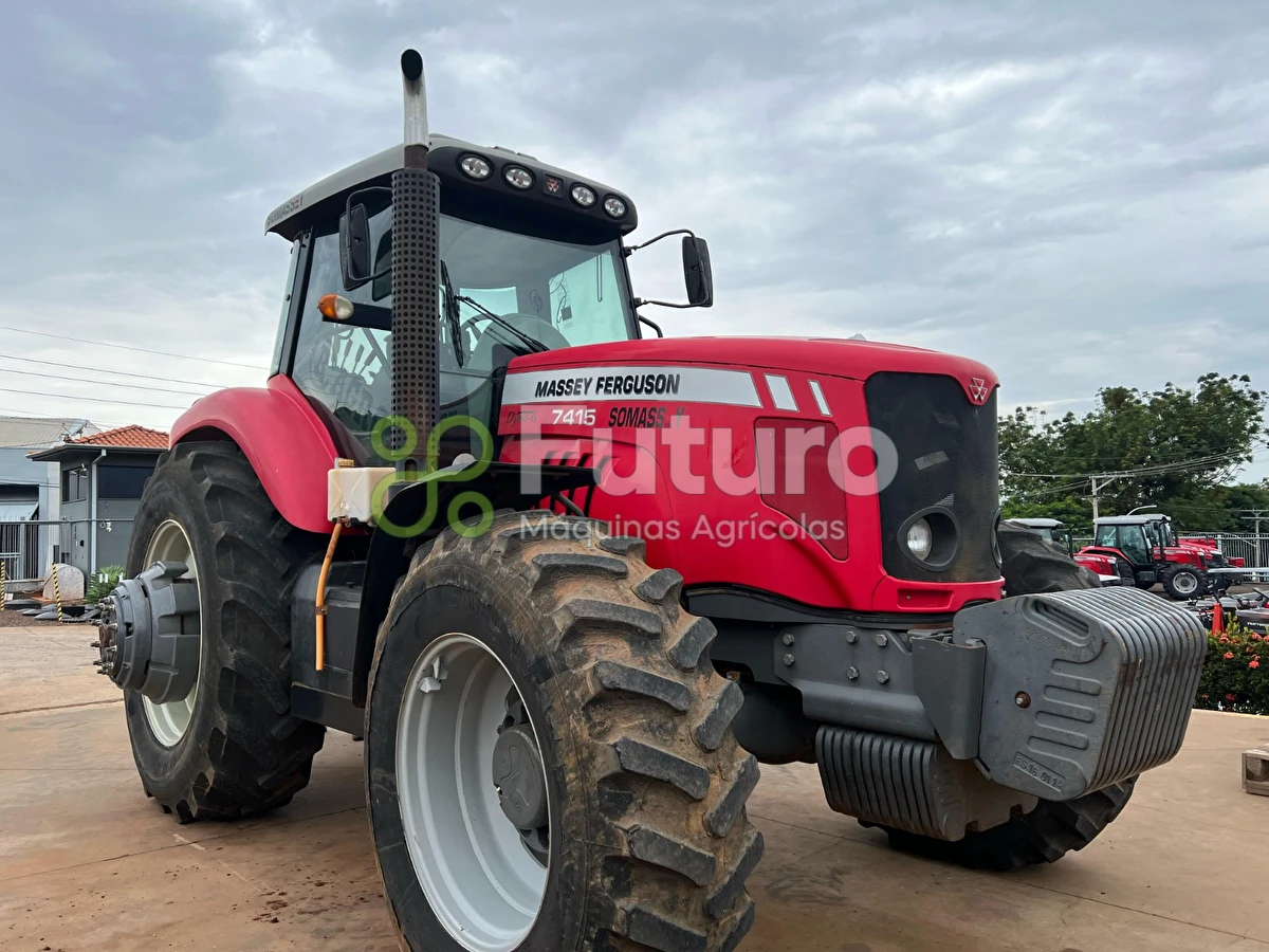 Trator Massey Ferguson 7415 ano 2015