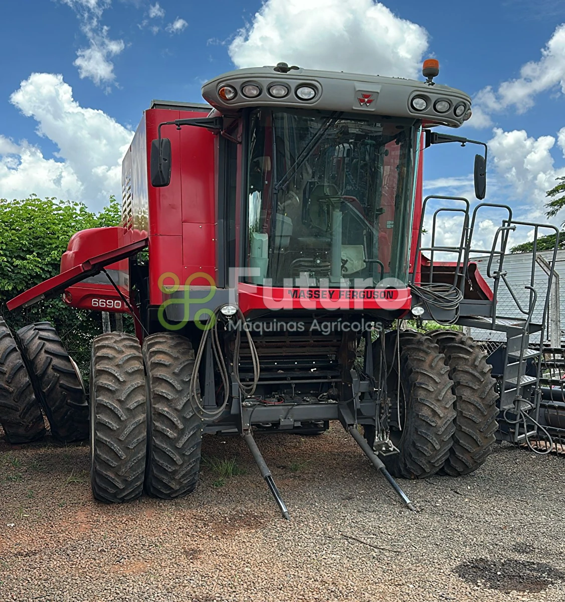 Colheitadeira Massey Ferguson 6690 ano 2019