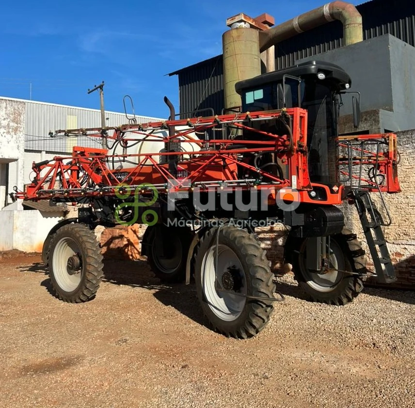 Pulverizador Autopropelido Kuhn Boxer 2000 ano 2017