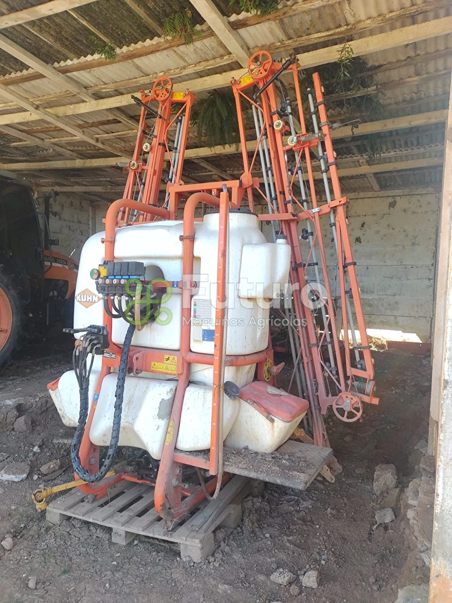 Pulverizador Kuhn PORTER 800 LTS ano 2016