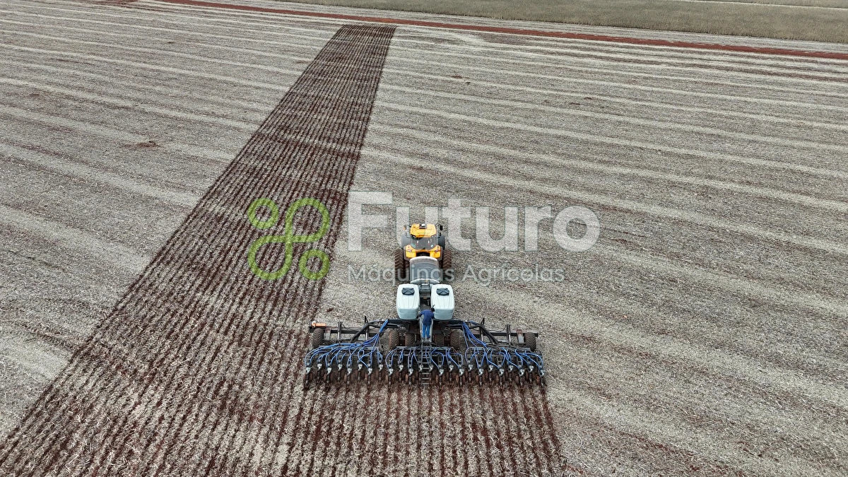 Plantadeira Valtra Momentum 24F ano 2021